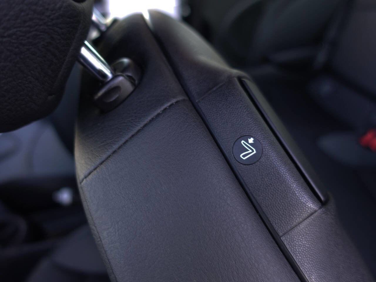 Used 2007 MINI Cooper S image 35