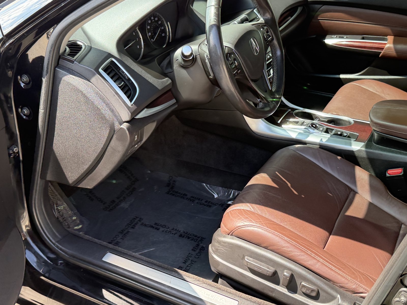 Used 2015 Acura TLX w/ Technology Package FWD image 19
