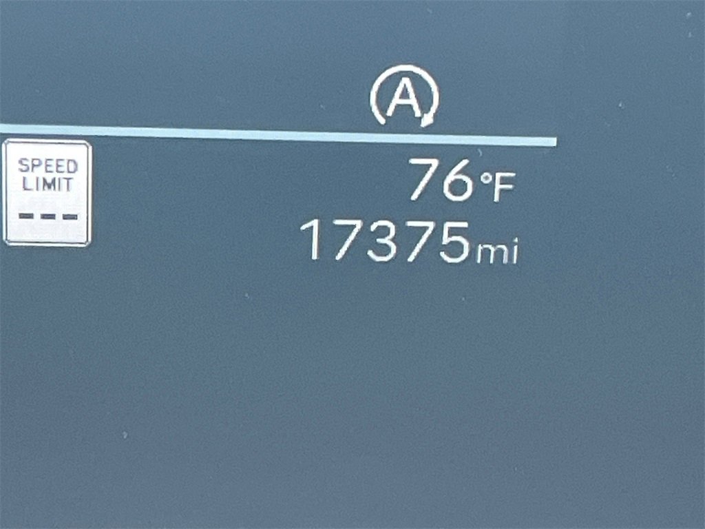 Used 2025 Hyundai Tucson SE image 27