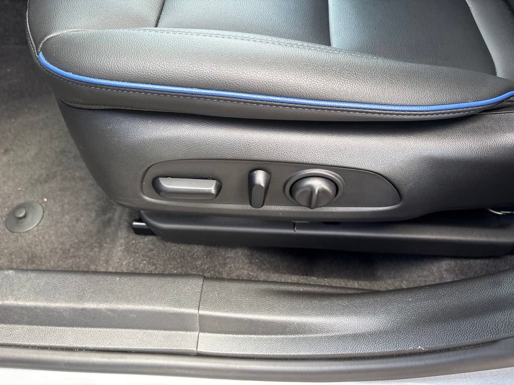 Used 2024 Buick Envista Sport Touring w/ Convenience I Package FWD image 19