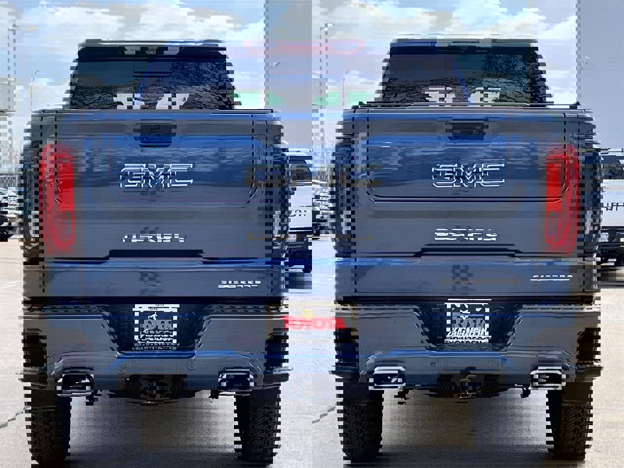 Used 2025 GMC Sierra 1500 Denali Ultimate image 5