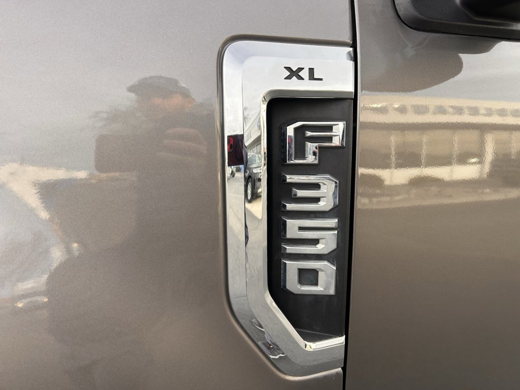 Used 2019 Ford F350 XL w/ XL Value Package image 40