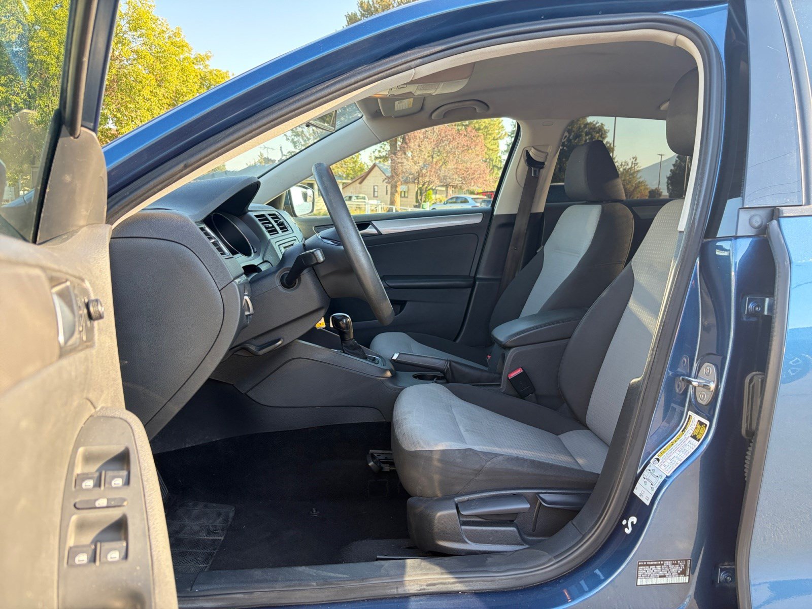 Used 2018 Volkswagen Jetta S FWD image 11
