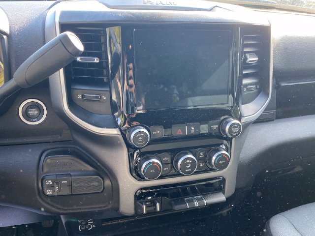 Used 2023 RAM 3500 Big Horn w/ Level 1 Equipment Group AWD/4WD image 30