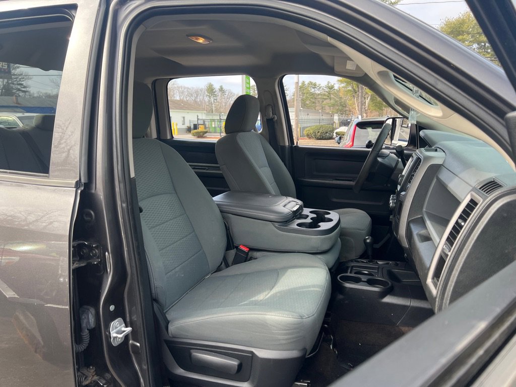 Used 2014 RAM 2500 Tradesman w/ Chrome Appearance Group image 15