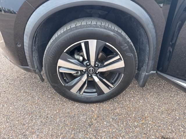Certified 2023 Nissan Rogue SL w/ SL Premium Package FWD image 28