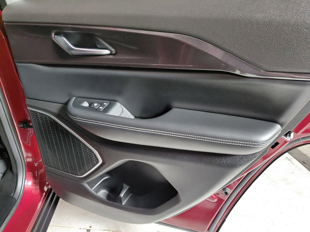 Used 2022 Jeep Grand Cherokee Altitude image 15