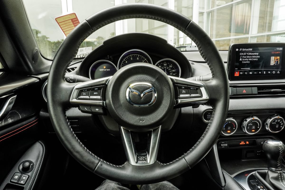 Used 2023 MAZDA MX-5 Miata Grand Touring w/ Weather Package RWD image 14