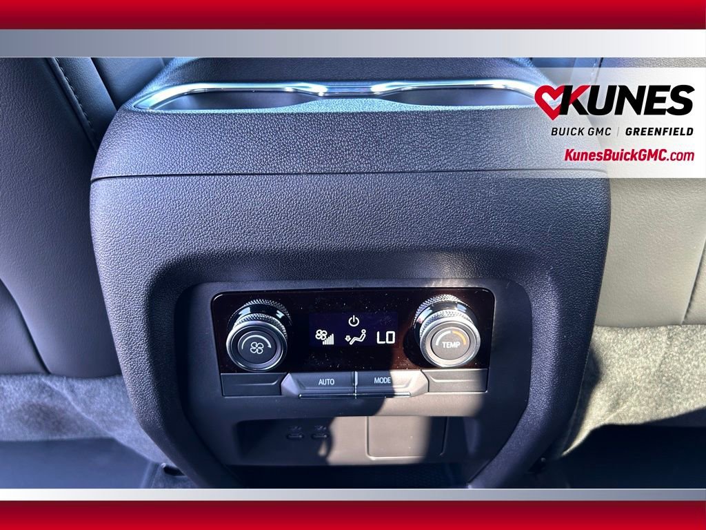 New 2026 Buick Enclave Sport Touring w/ LPO, Floor Liner Package image 46