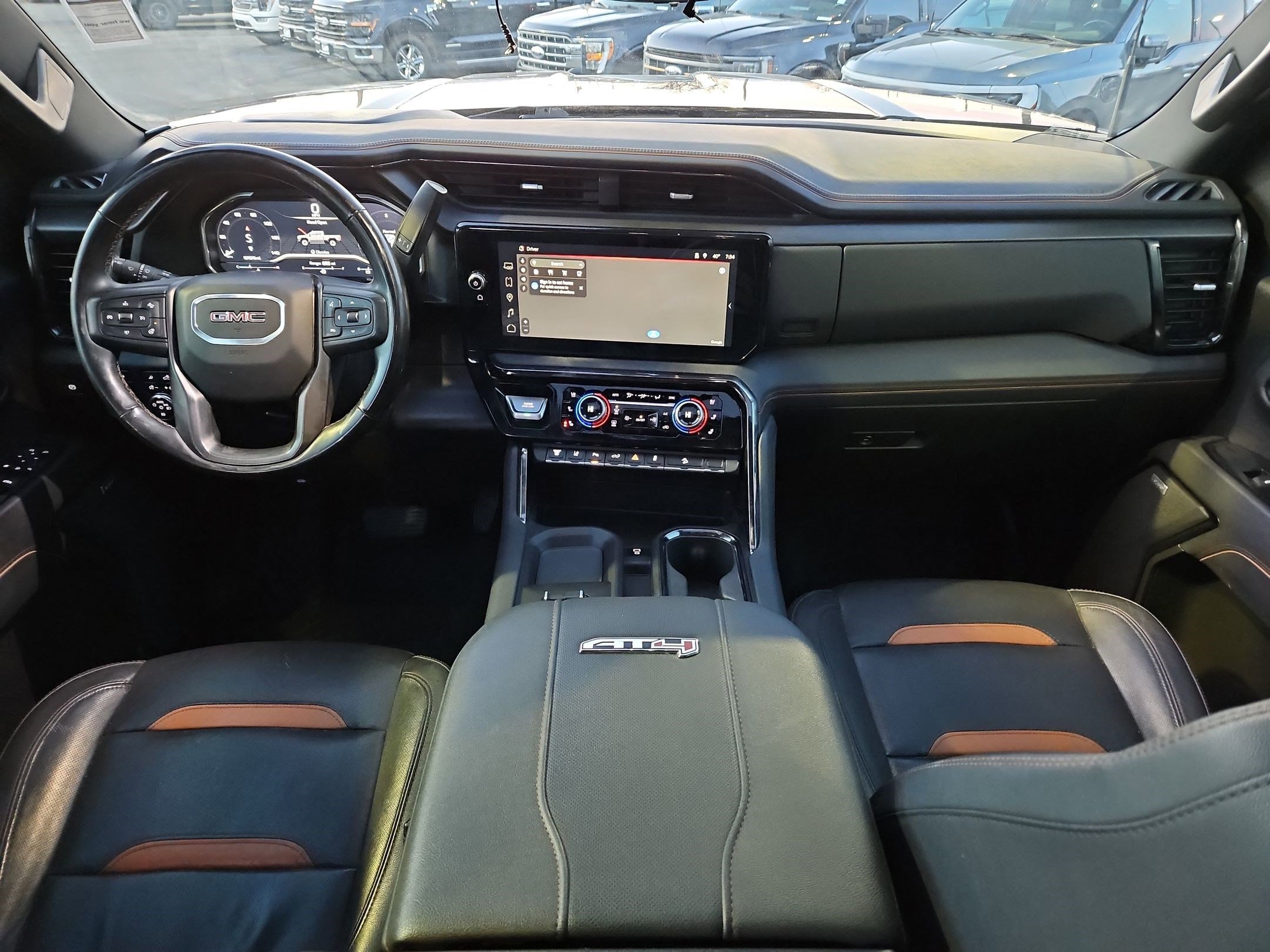 Used 2024 GMC Sierra 2500 AT4 w/ AT4 Premium Plus Package image 32