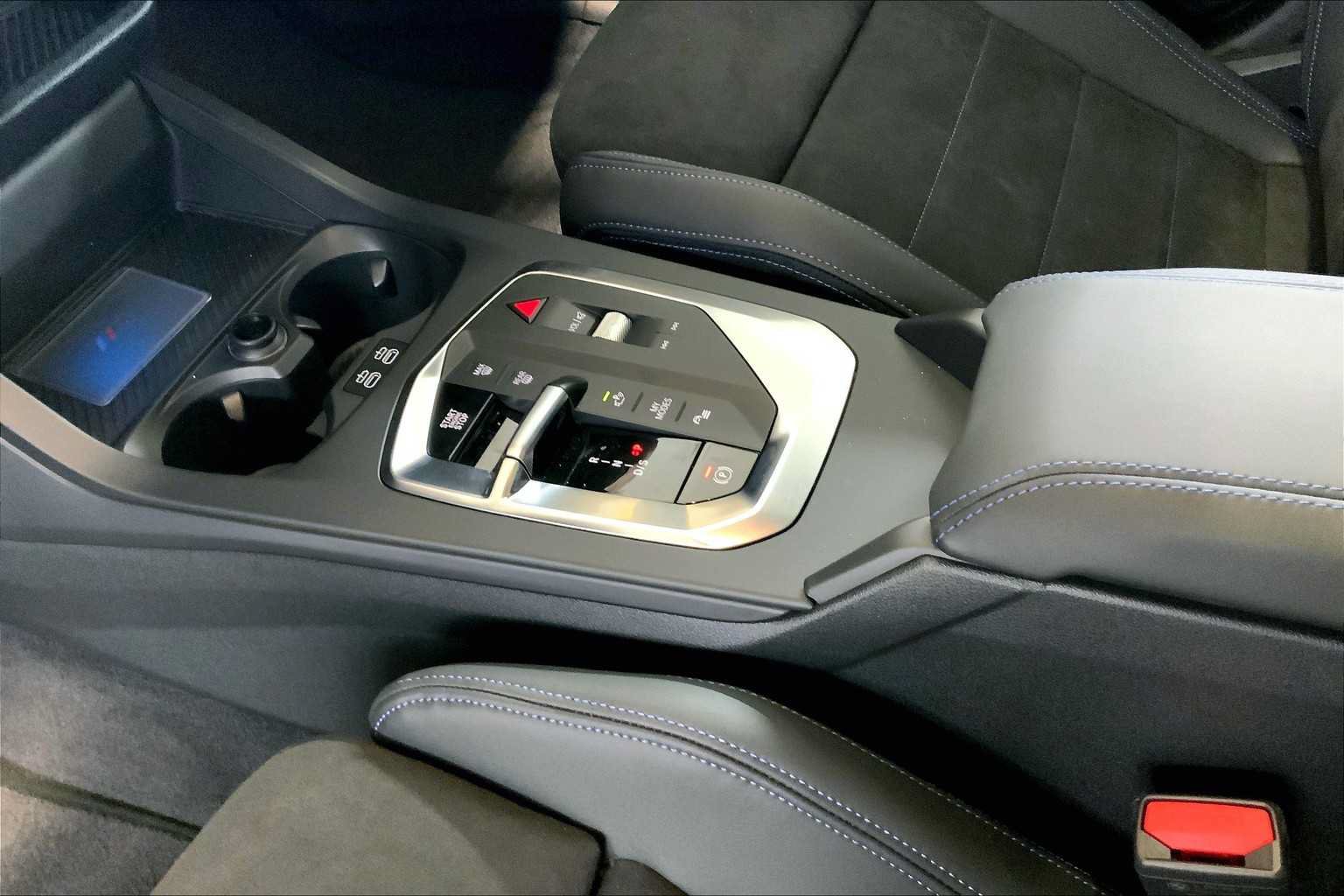 New 2025 BMW M235i xDrive w/ Premium Package AWD/4WD image 7