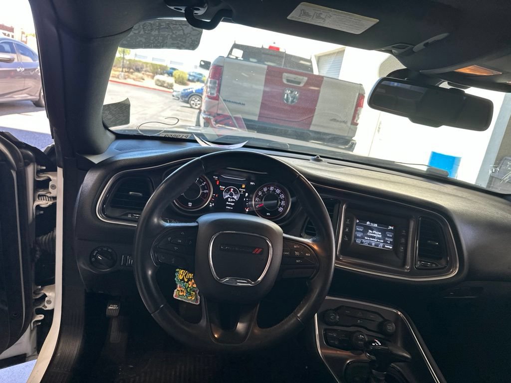 Used 2015 Dodge Challenger SXT RWD image 12