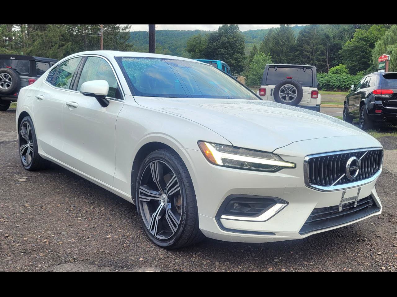Used 2021 Volvo S60 T5 Inscription AWD/4WD image 2