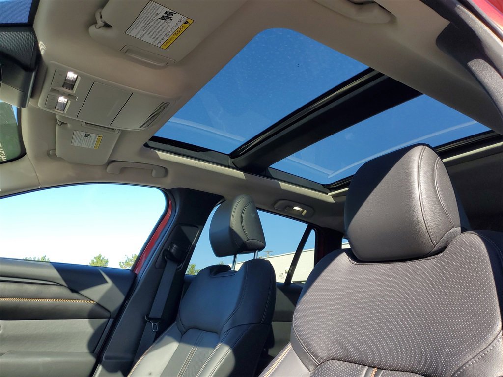 Used 2025 MAZDA CX-50 AWD 2.5 Turbo w/ Weather Package image 12