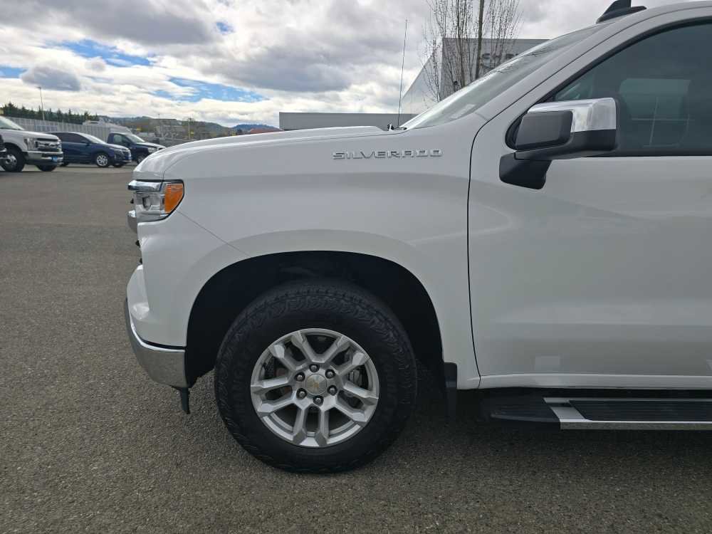 Used 2023 Chevrolet Silverado 1500 LT w/ Protection Package image 19