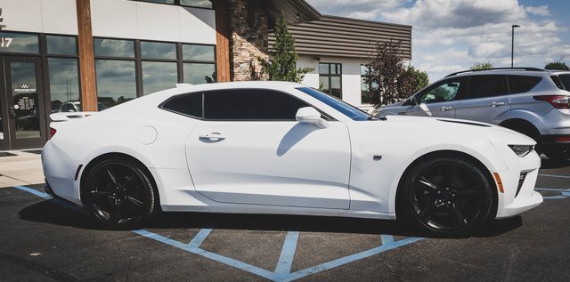 Used 2016 Chevrolet Camaro SS image 30