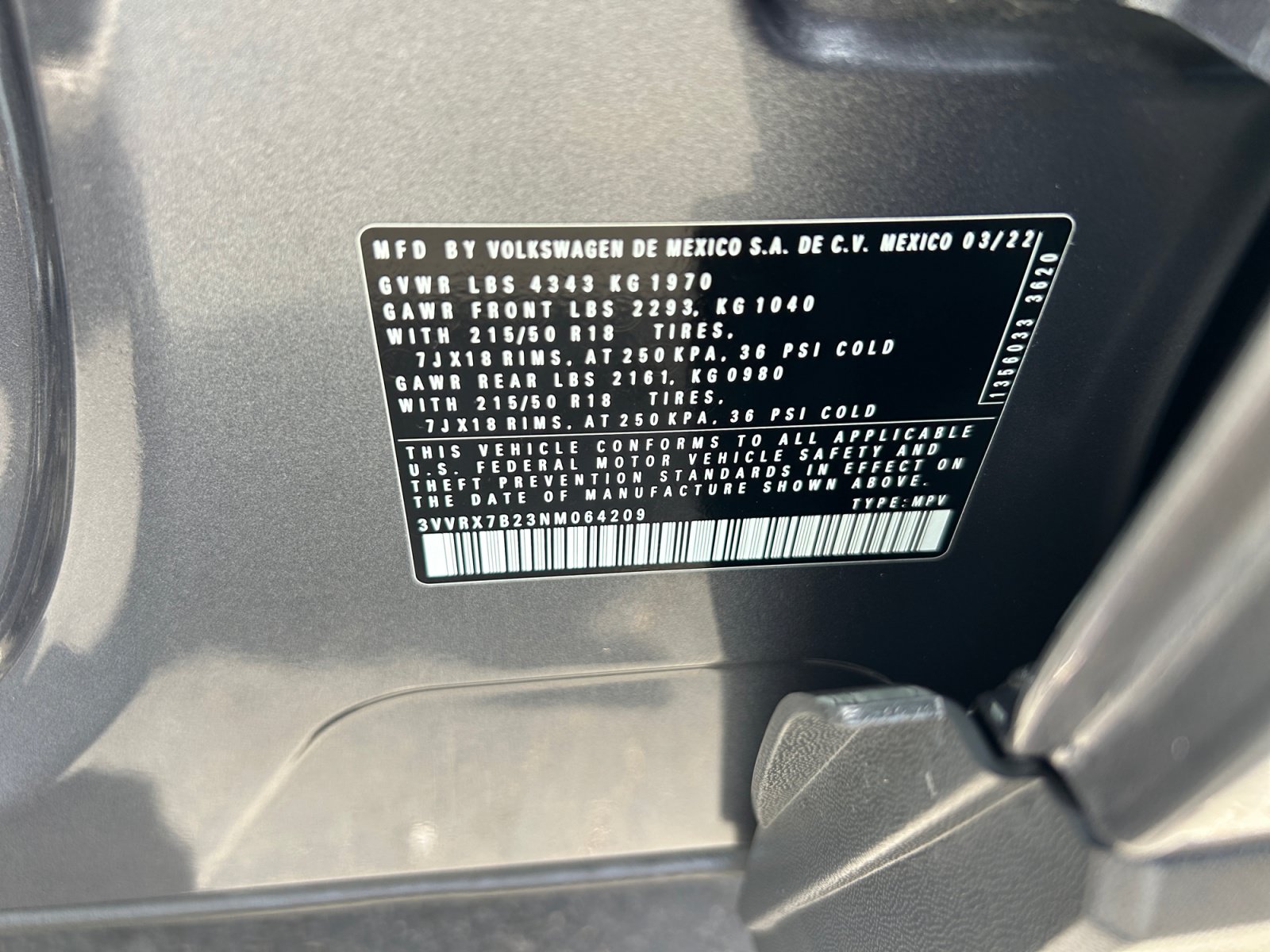 Certified 2022 Volkswagen Taos SE FWD image 24
