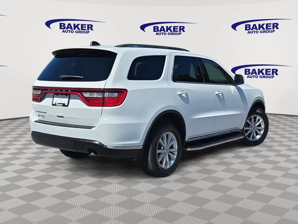 Used 2022 Dodge Durango SXT AWD/4WD image 3