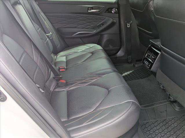 Used 2021 Toyota Avalon Limited w/ Advanced Safety Package image 18
