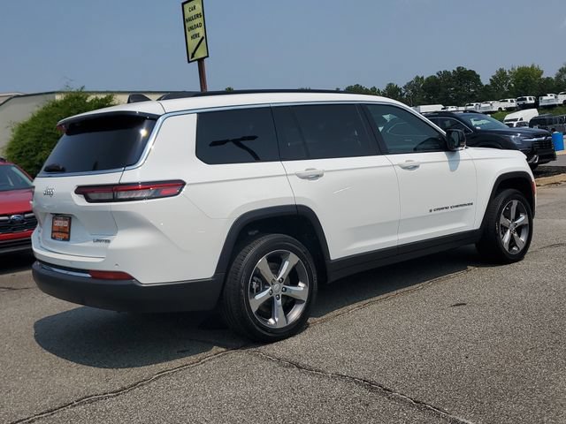 Certified 2025 Jeep Grand Cherokee L Limited w/ Luxury Tech Group II AWD/4WD image 8