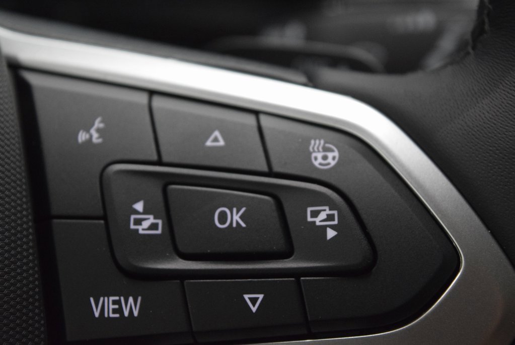 New 2025 Volkswagen Atlas SEL Premium R-Line image 13