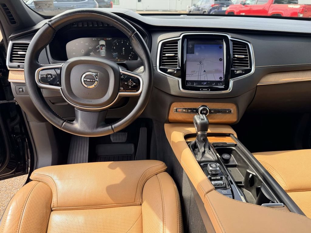 Used 2019 Volvo XC90 T6 Inscription w/ Protection Package AWD/4WD image 2
