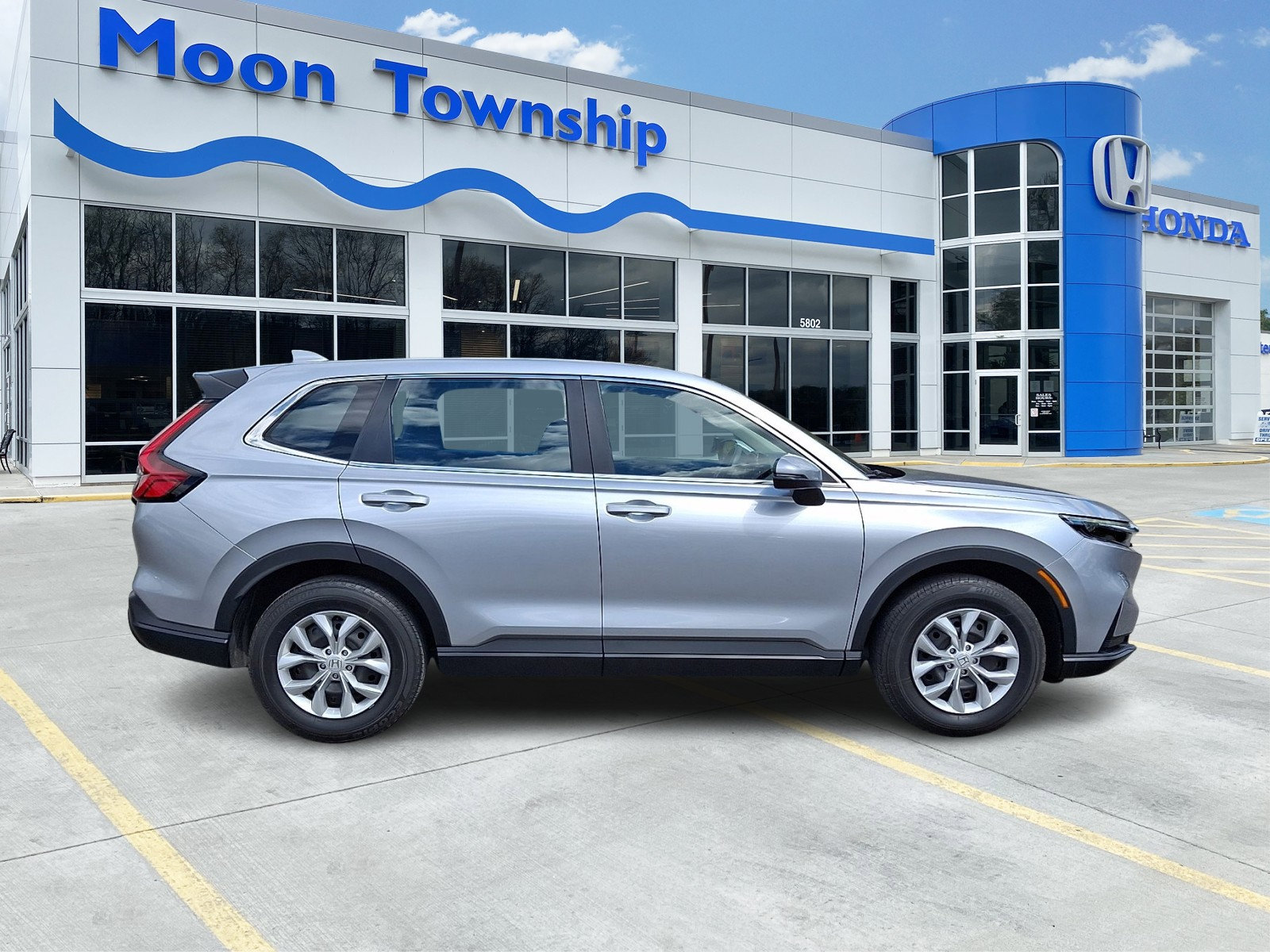 Used 2024 Honda CR-V LX image 7