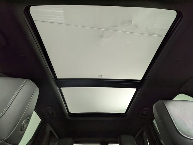 Used 2023 Cadillac XT5 Premium Luxury image 7