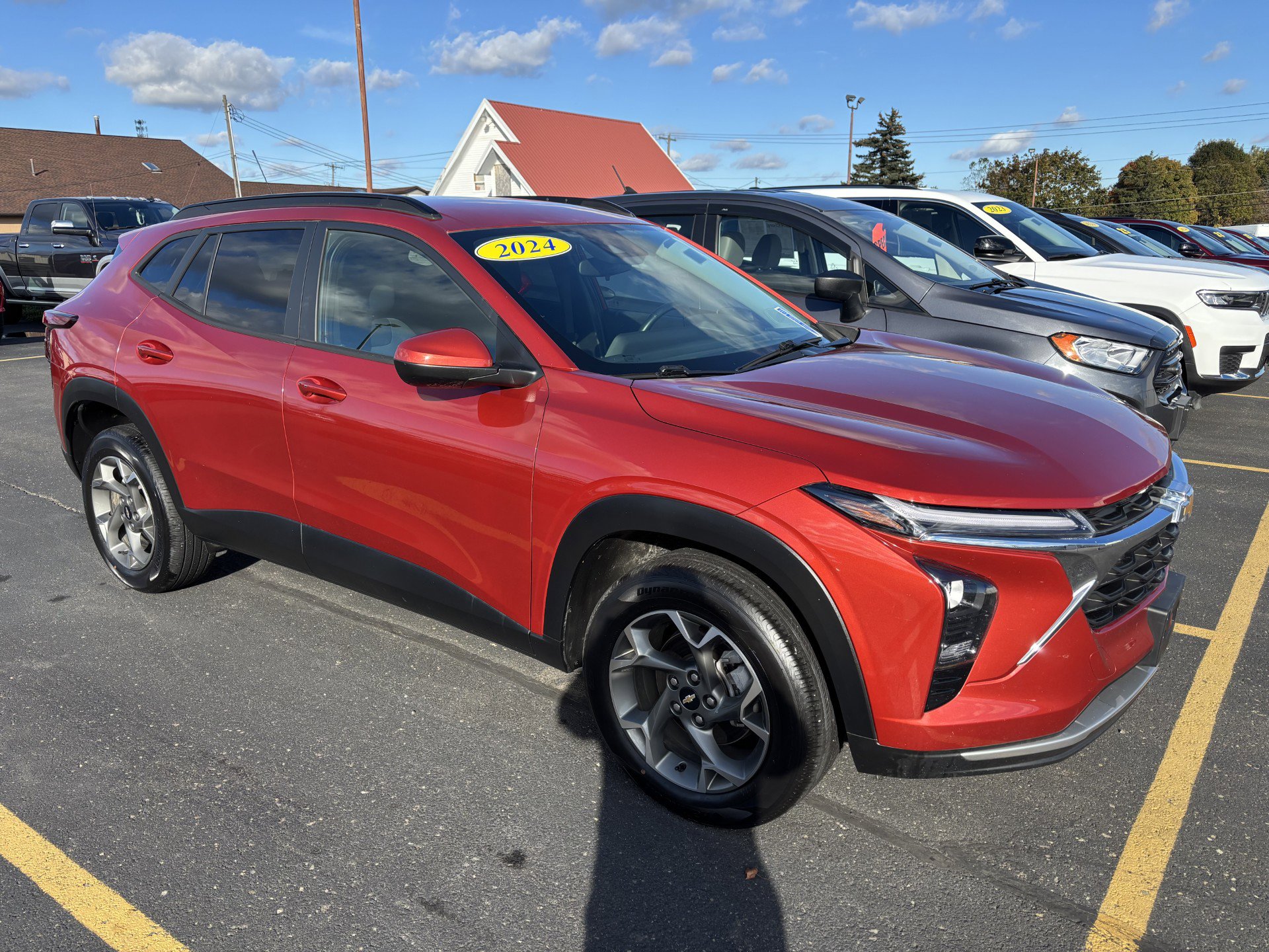 Used 2024 Chevrolet Trax LT w/ Driver Confidence Package image 2