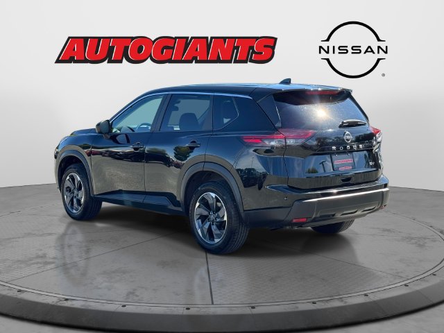 Used 2024 Nissan Rogue SV FWD image 6