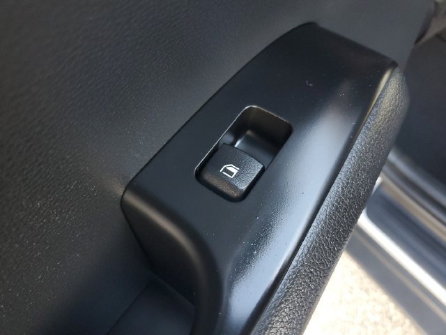 Used 2021 Kia Soul LX FWD image 15