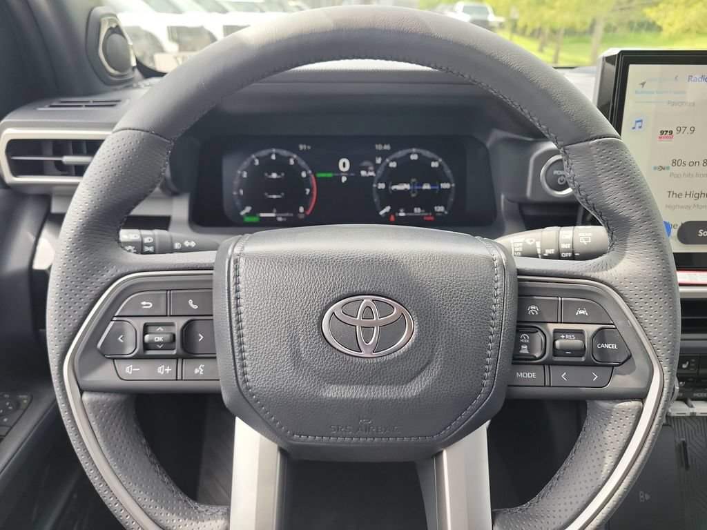New 2026 Toyota 4Runner Limited AWD/4WD image 8