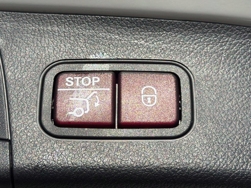Used 2023 Mercedes-Benz GLA 250 4MATIC image 17