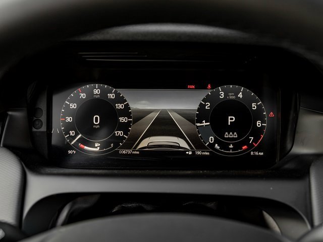 Used 2024 Land Rover Discovery Sport Dynamic SE image 17