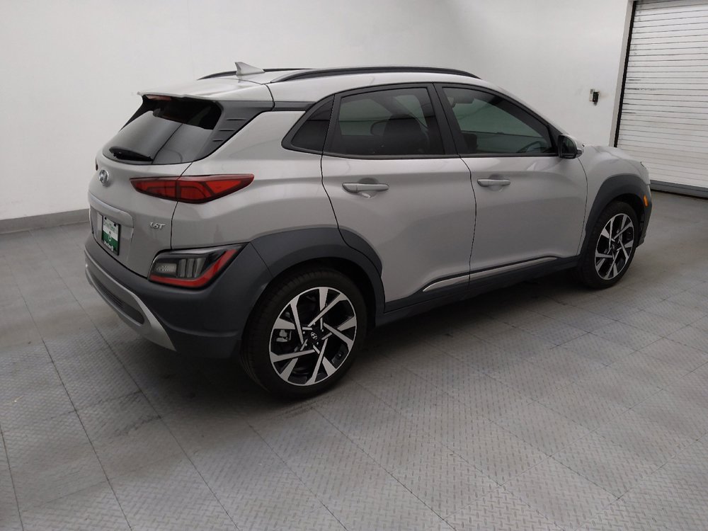 Used 2023 Hyundai Kona Limited FWD image 10