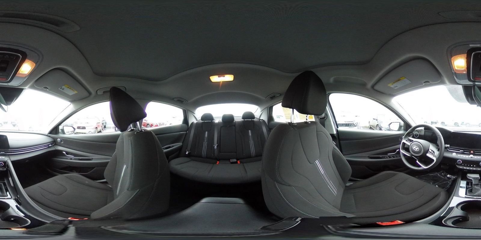 Used 2025 Hyundai Elantra SEL image 43