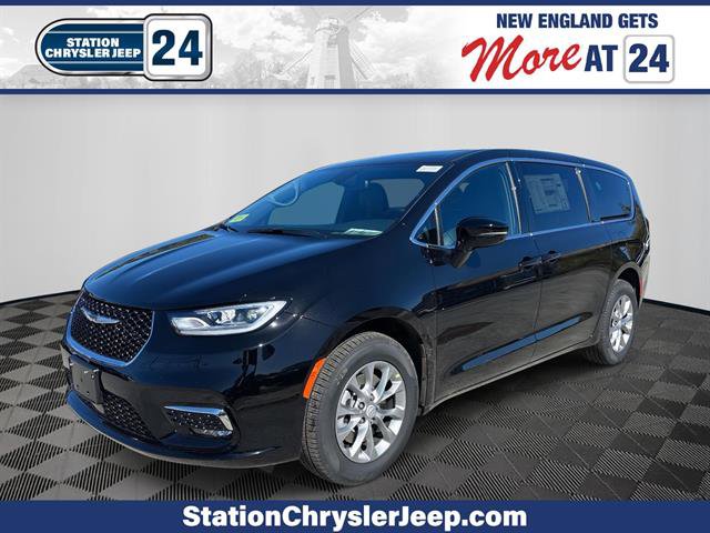 New 2026 Chrysler Pacifica Select video 1