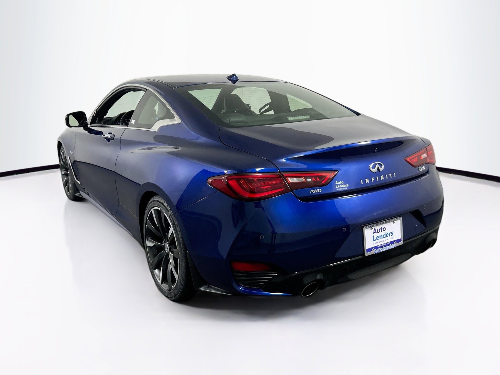 Used 2019 INFINITI Q60 3.0t Luxe w/ Essential Package image 7