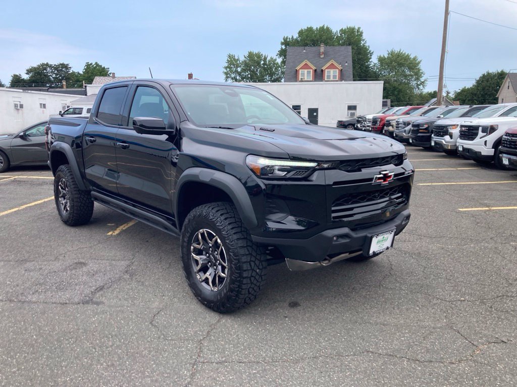 New 2026 Chevrolet Colorado ZR2 w/ Technology Package