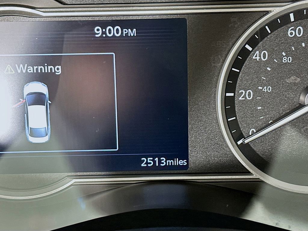 Used 2025 Nissan Versa SV w/ Trunk Package image 16