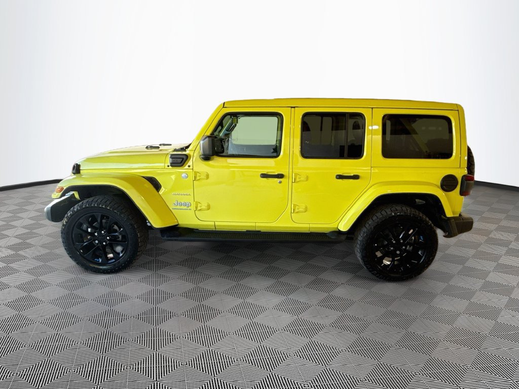 Certified 2023 Jeep Wrangler Unlimited Sahara w/ Cold Weather Group AWD/4WD image 9