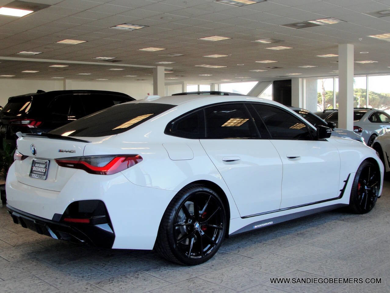 Used 2022 BMW M440i xDrive Gran Coupe M440i xDrive GC M PERF+RED M B w/ Shadowloine Package image 57