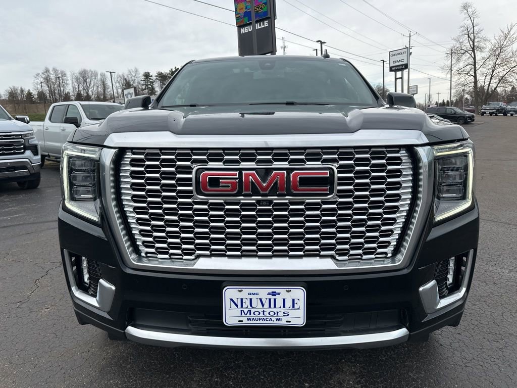 Used 2022 GMC Yukon XL Denali w/ Max Trailering Package image 8