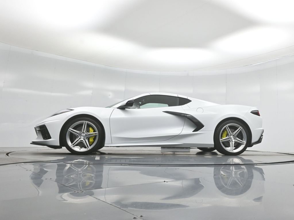 Used 2023 Chevrolet Corvette Stingray Preferred Cpe w/ Z51 Performance Package RWD image 7