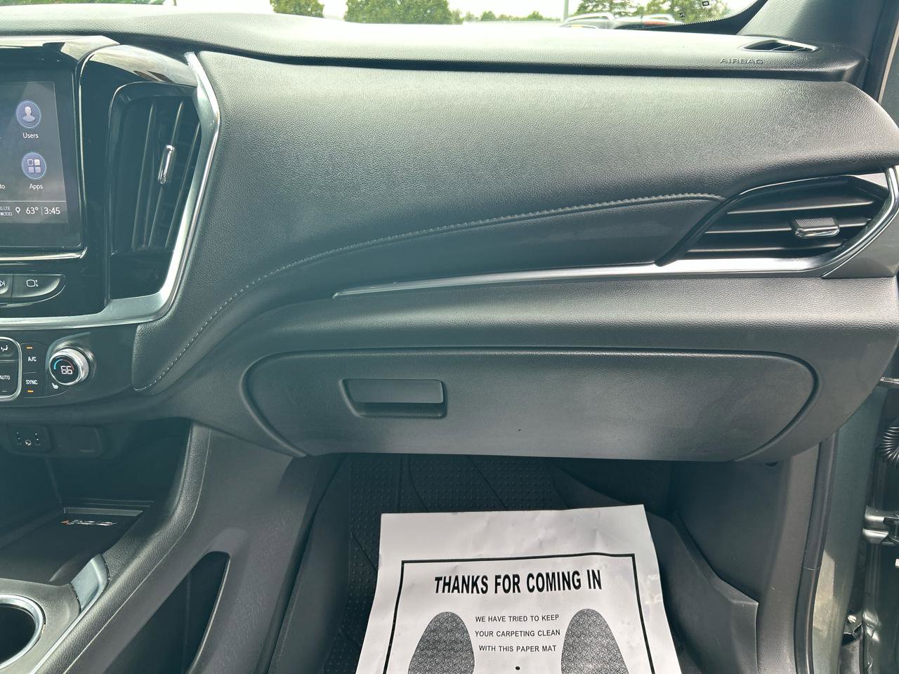 Used 2023 Chevrolet Traverse LT w/ LPO, Floor Liner Package AWD/4WD image 29