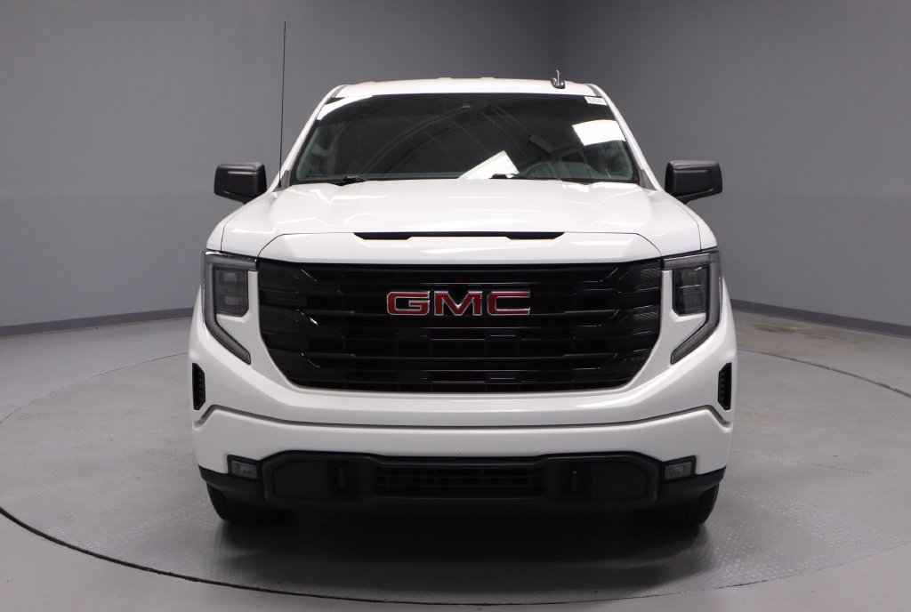 Used 2025 GMC Sierra 1500 Elevation AWD/4WD image 6