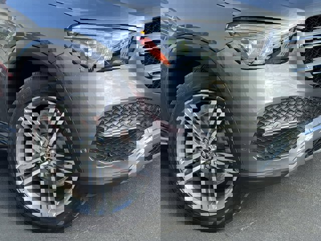 Used 2020 Mercedes-Benz GLE 350 4MATIC image 2