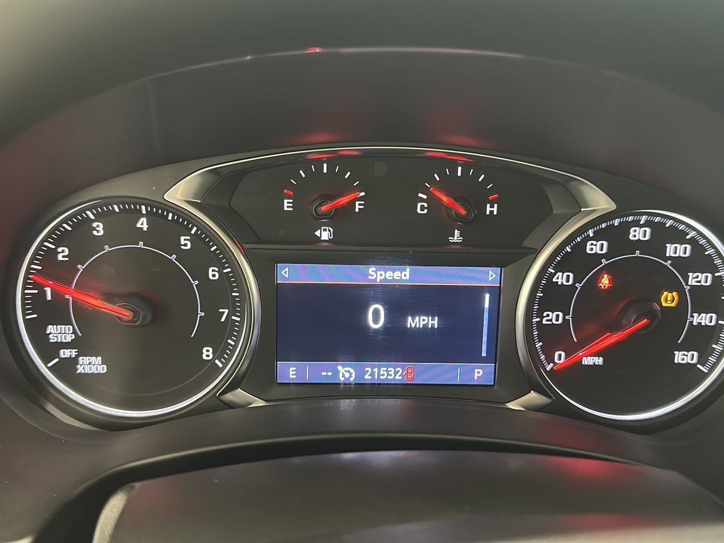 Used 2024 GMC Terrain SLT image 10