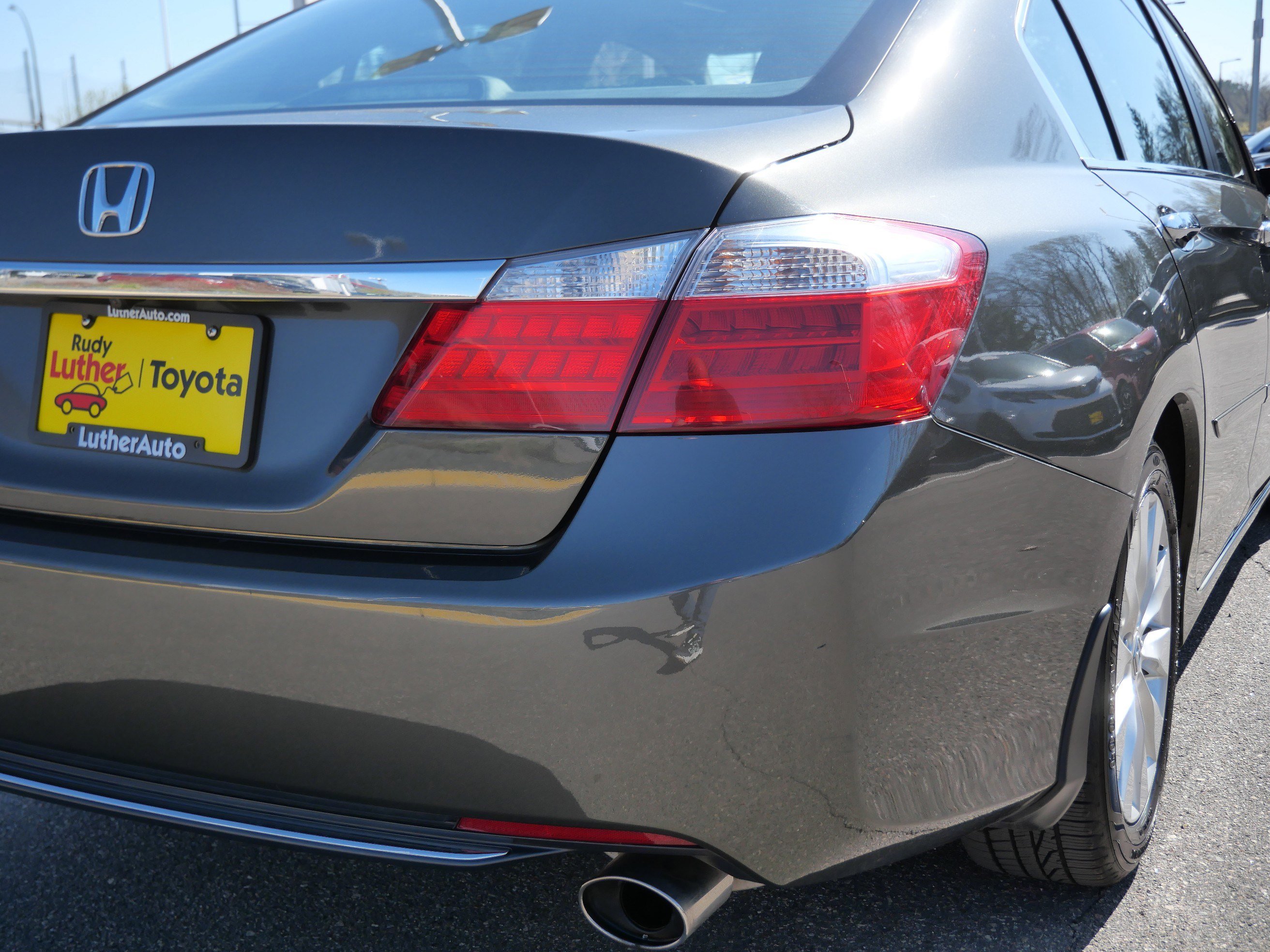 Used 2015 Honda Accord EX-L image 17