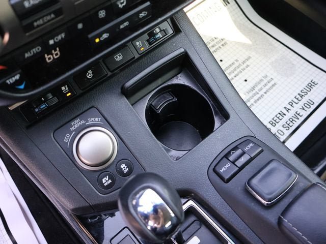 Used 2015 Lexus ES 300h w/ Navigation System Package FWD image 25